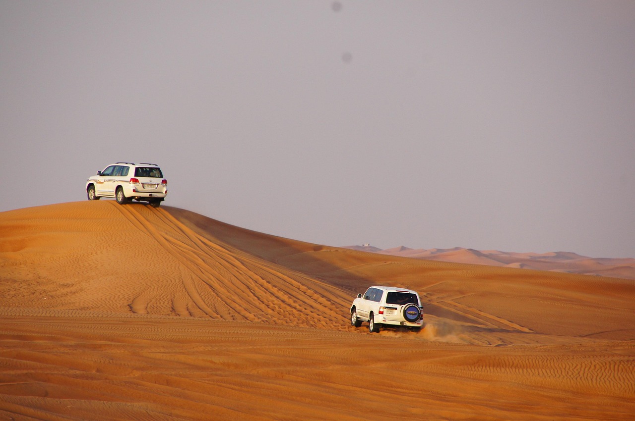 Safe dune bashing in Dubai desert