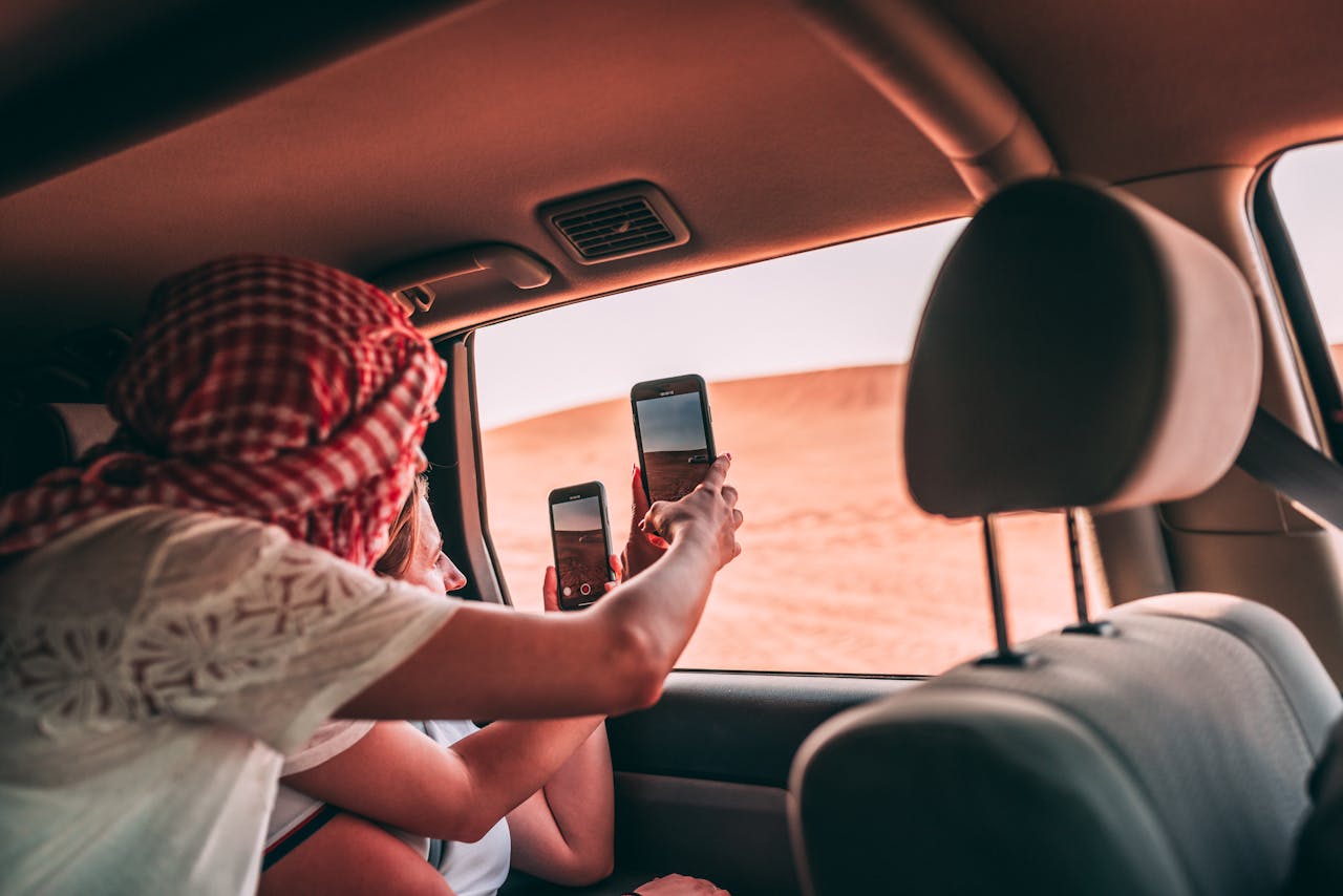 Smartphone photography tips for desert safari