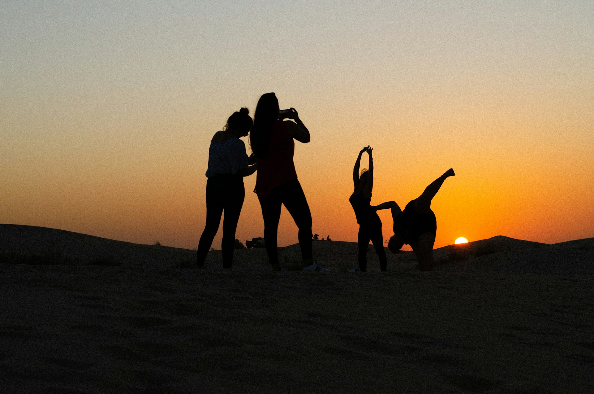 Family desert safari with kids in Dubai